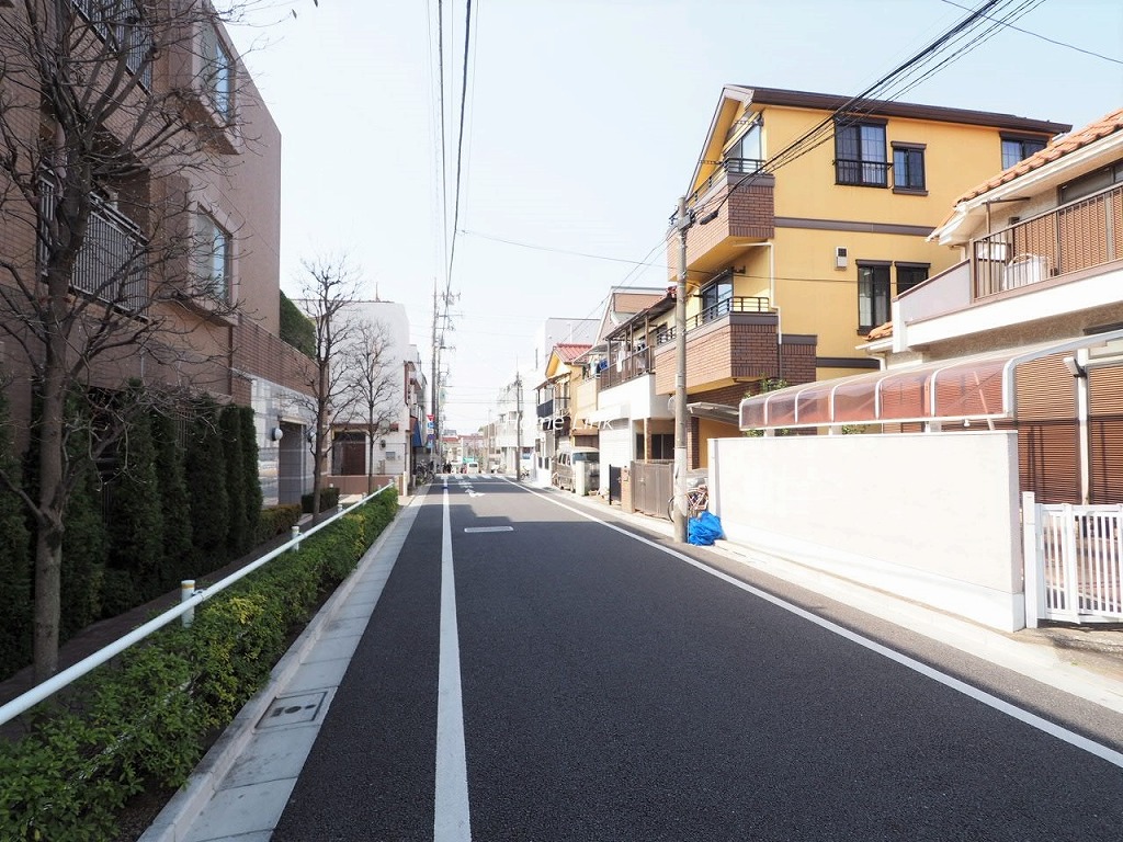 ヒルズ成増プライディアコート マンション前道路