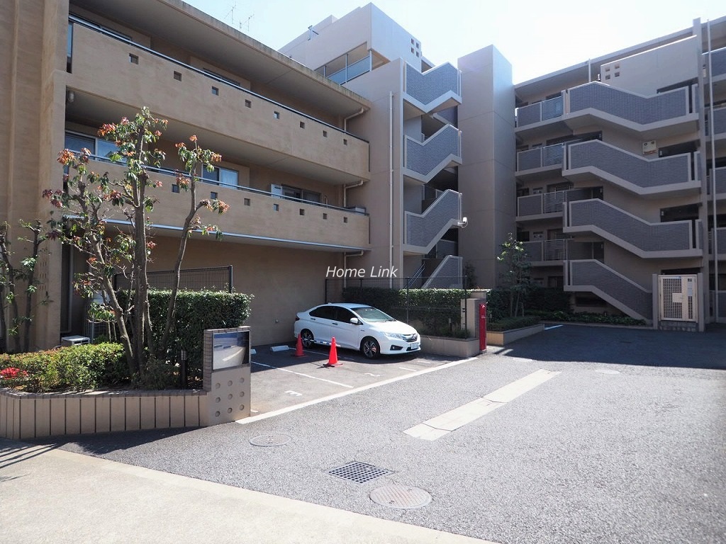 ザ・ステイツ常盤台東山コモンズ　駐車場
