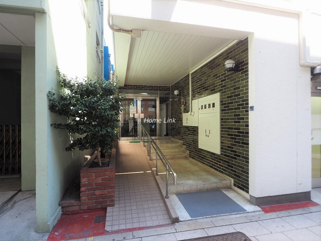 ニューハイム板橋　エントランス