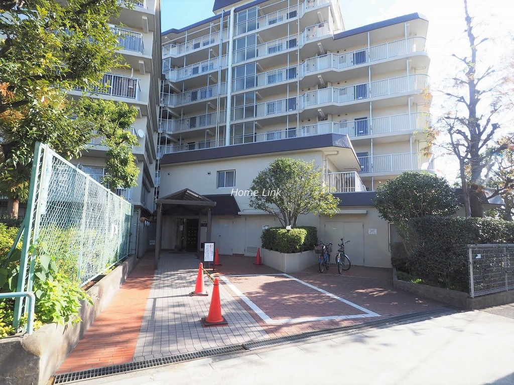 日商岩井上板橋マンション　エントランス