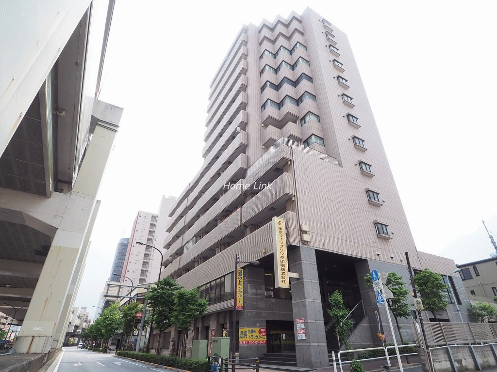 ゲオ・タワー池袋　外観