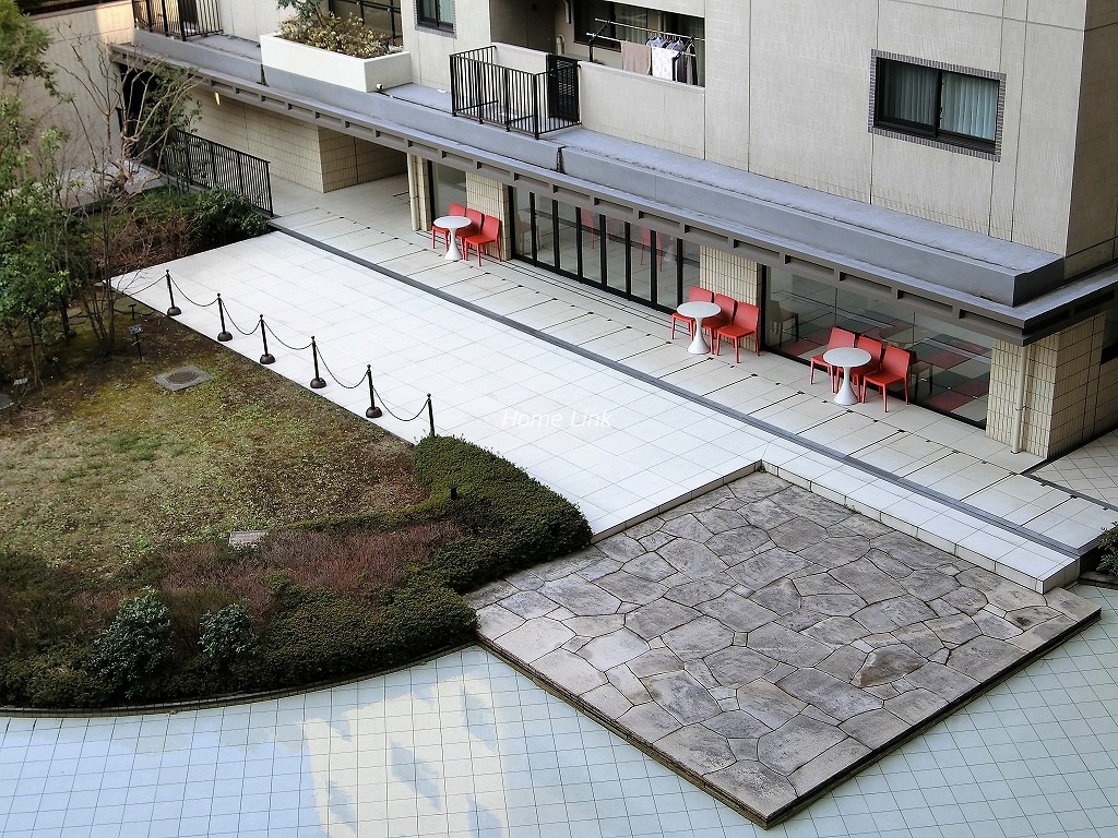 アトラス志村三丁目　中庭