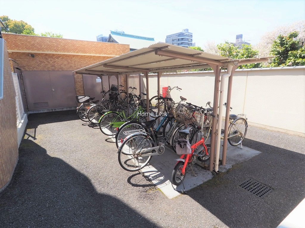 ライオンズマンション本蓮沼　駐輪場