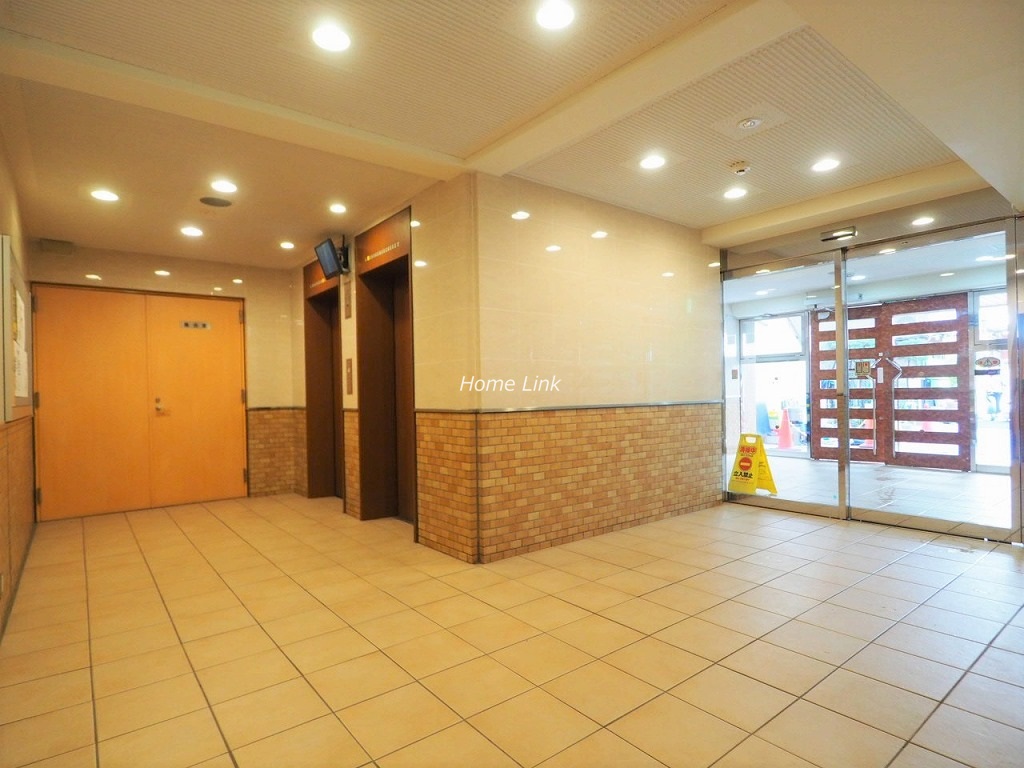 ライオンズマンション板橋　エントランスホール