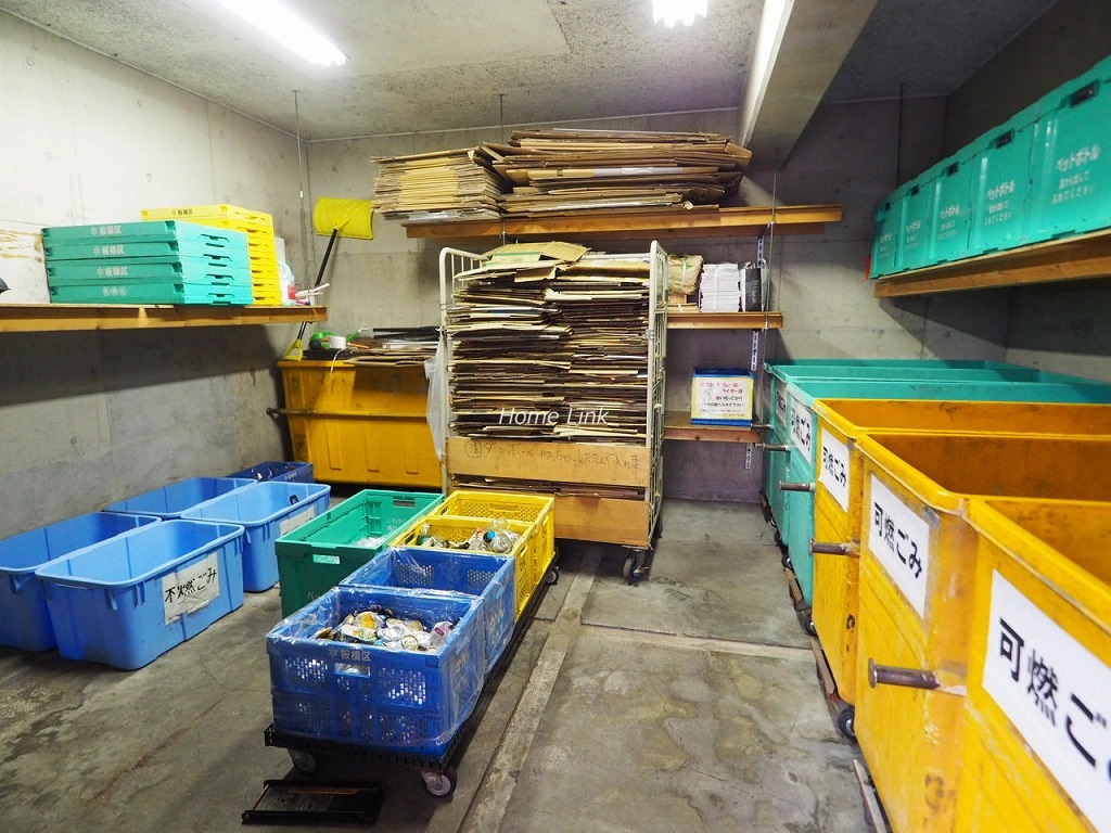 ライオンズマンション板橋　ゴミ置き場
