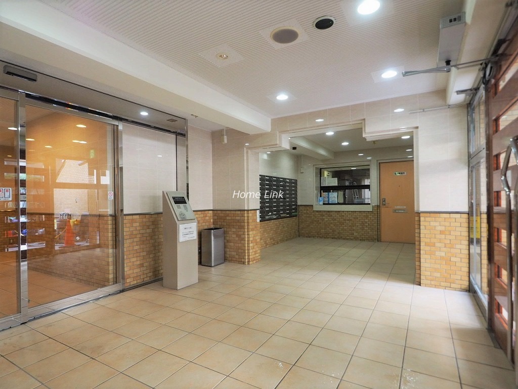 ライオンズマンション板橋　エントランスホール