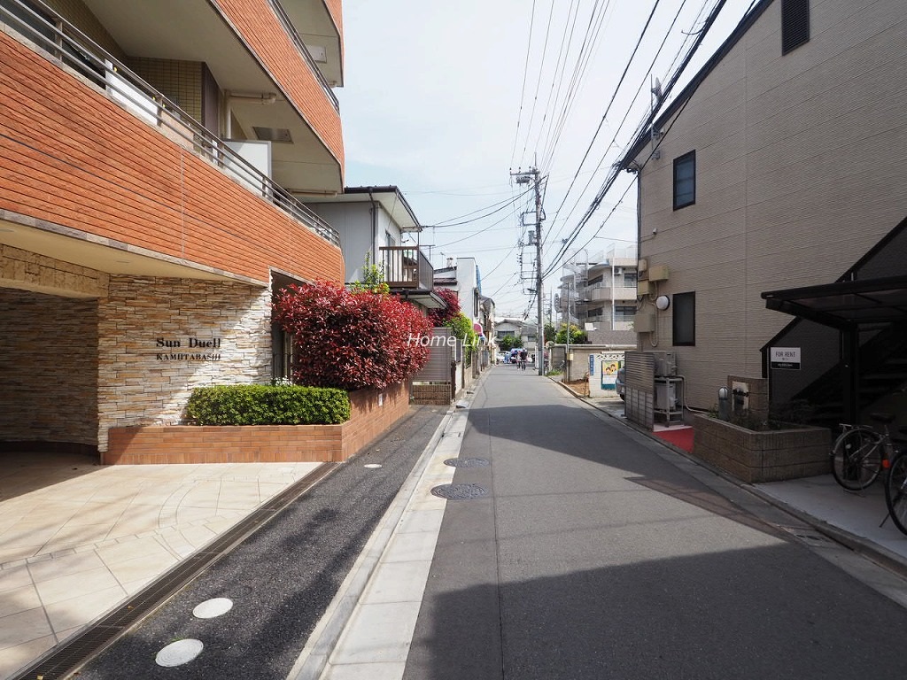 サンデュエル上板橋　前面道路