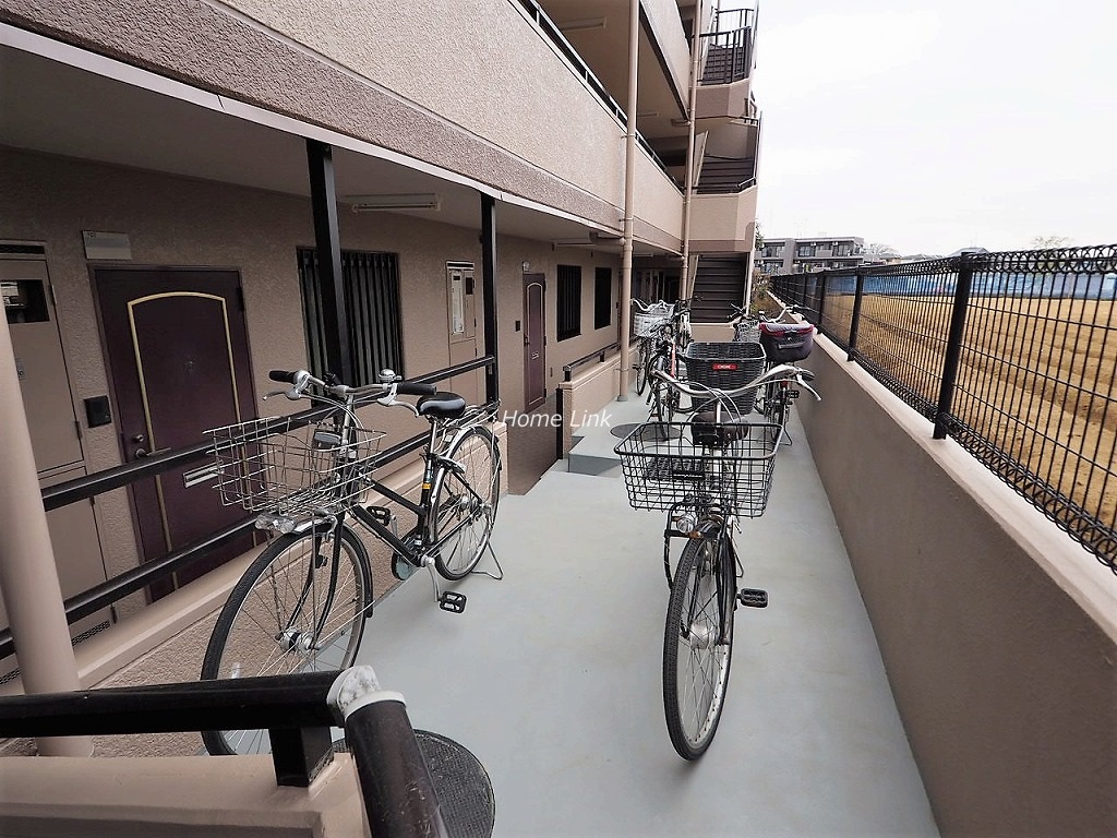 セザール第2赤塚公園　共用部