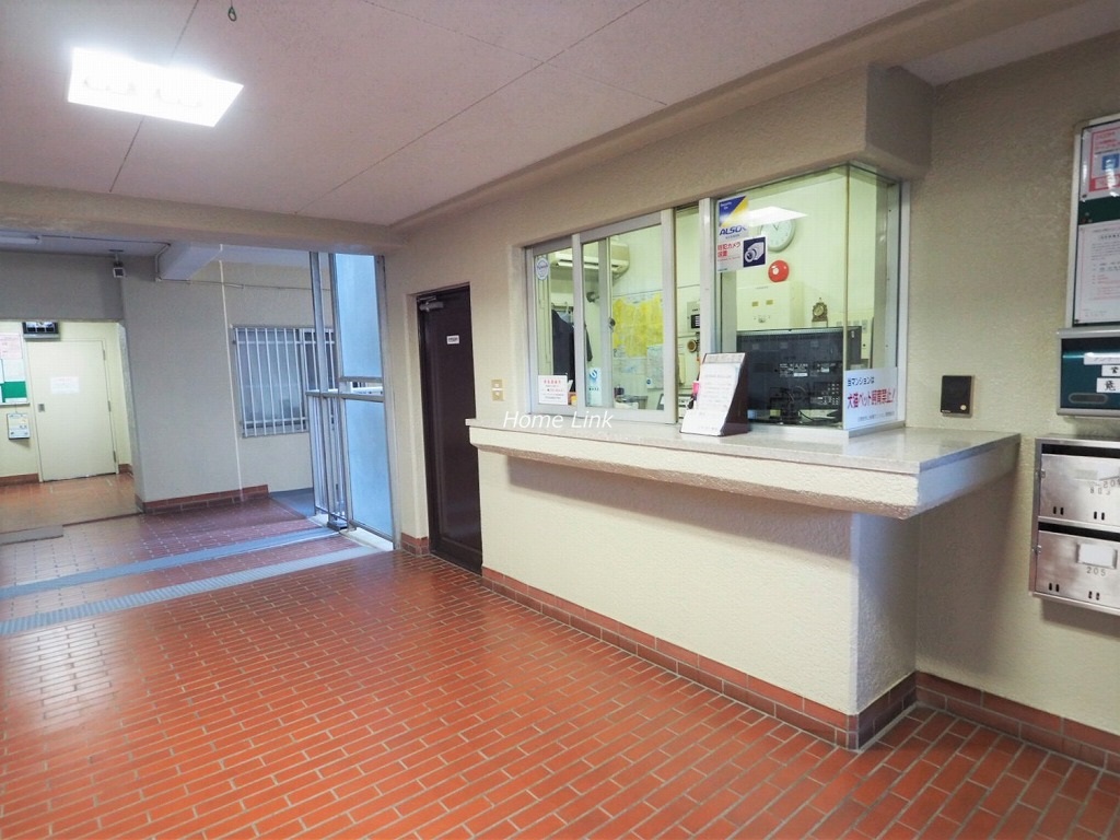 日商岩井上板橋マンション　管理室