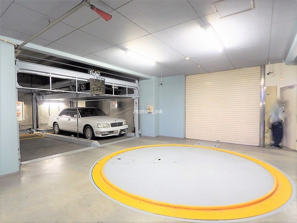 グランドメゾン成増　駐車場