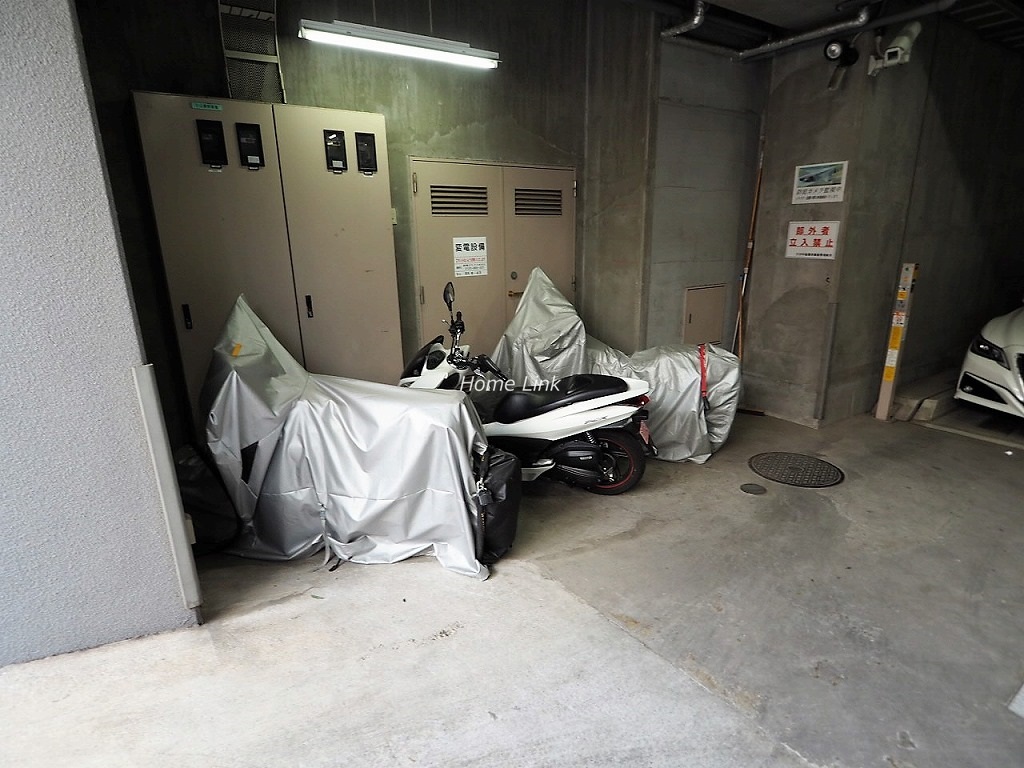 クリオ中板橋壱番館　バイク置場