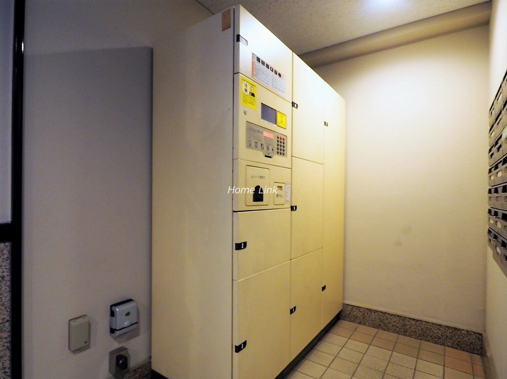 クリオ中板橋壱番館　宅配ボックス