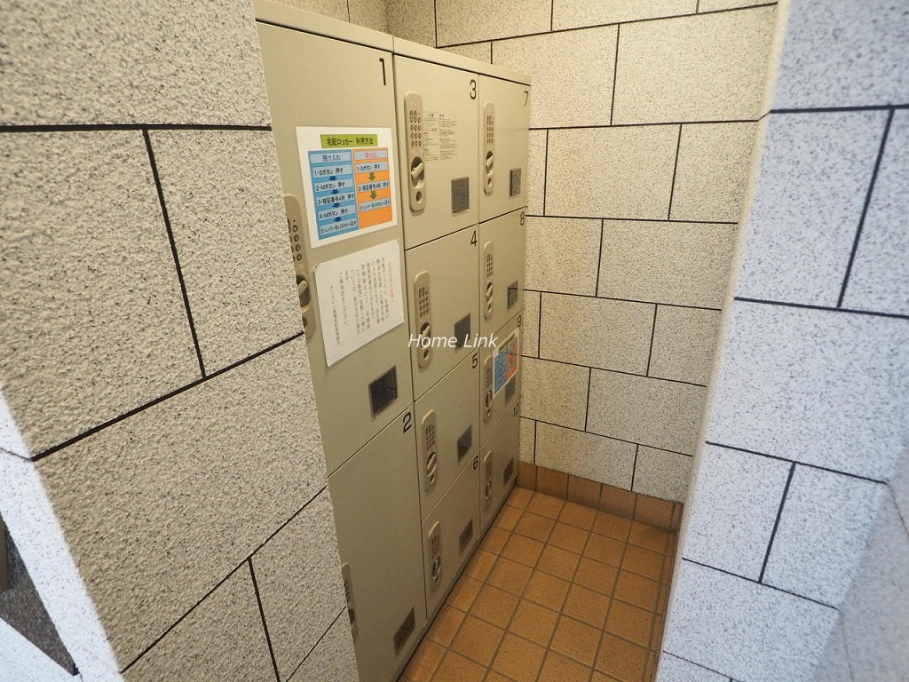 サンライン板橋本町　宅配ボックス