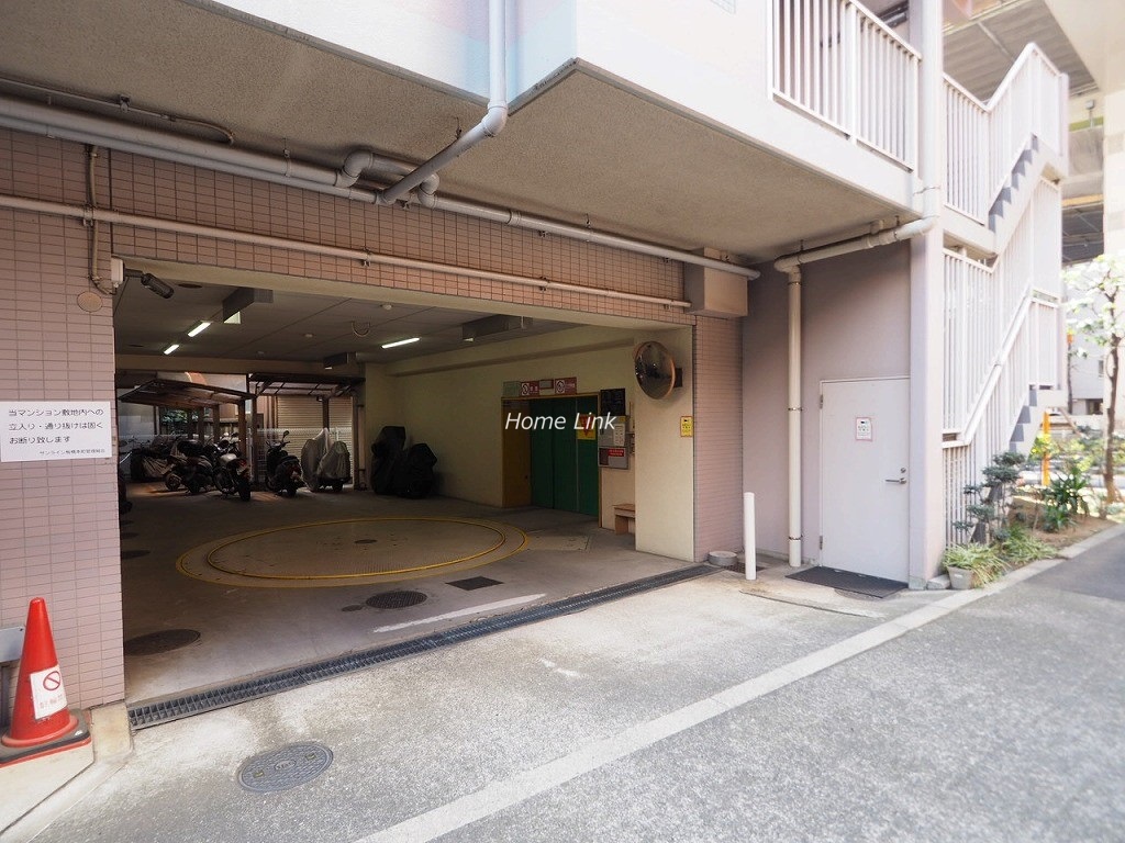 サンライン板橋本町　駐車場