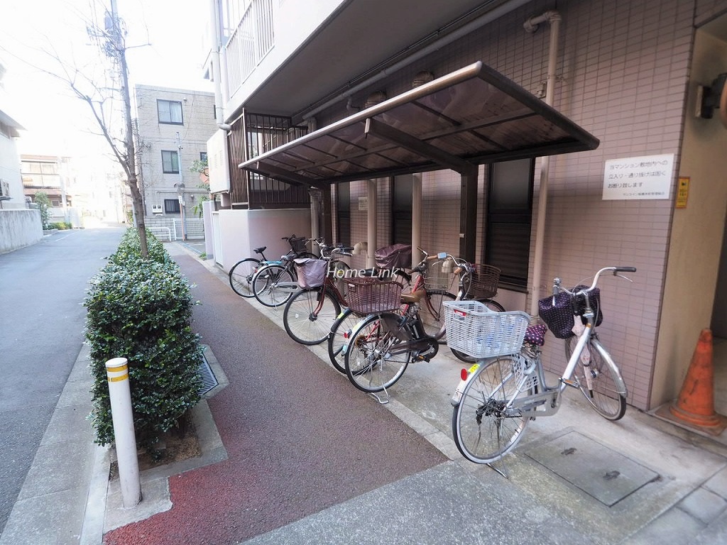 サンライン板橋本町　駐輪場
