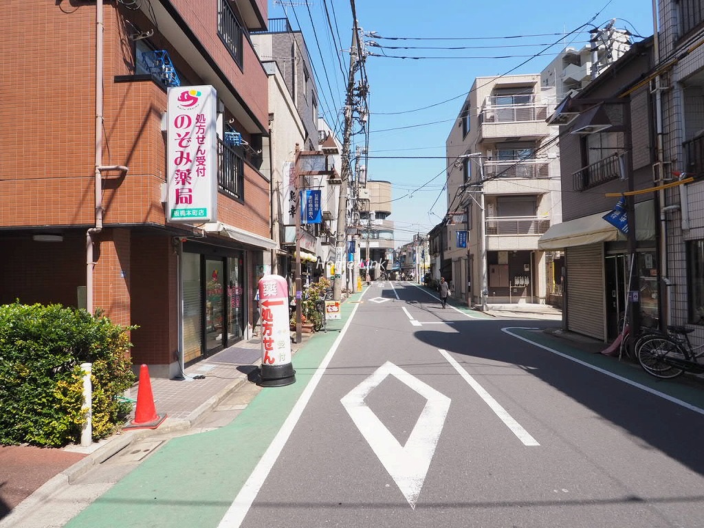 サンライン板橋本町　前面道路