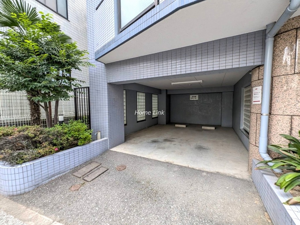 セザール池袋西　駐車場