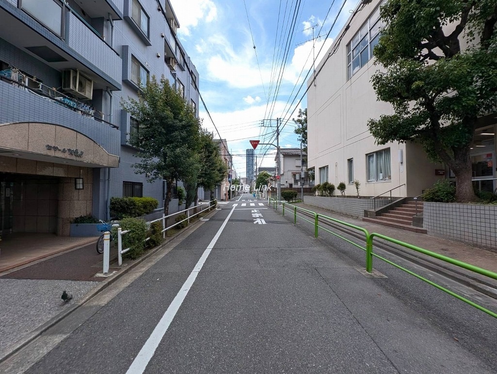 セザール池袋西　北西側 前面道路