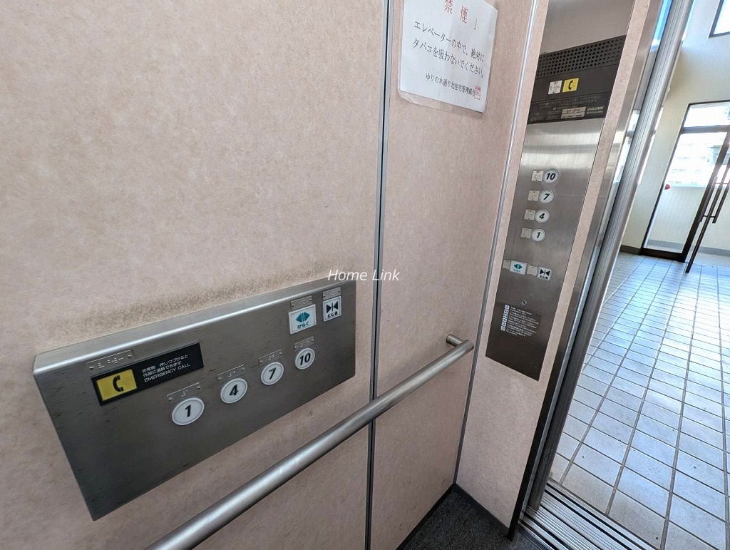 光が丘パークタウンゆりの木通り北住宅10号棟　エレベーター停止階