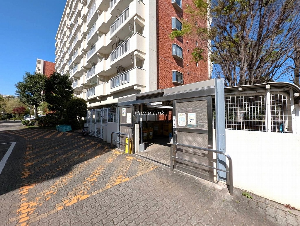 光が丘パークタウンゆりの木通り北住宅10号棟　ゴミ置き場