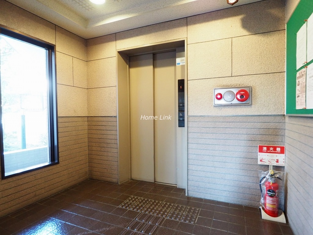 アーベントハイム板橋本町　エレベーター