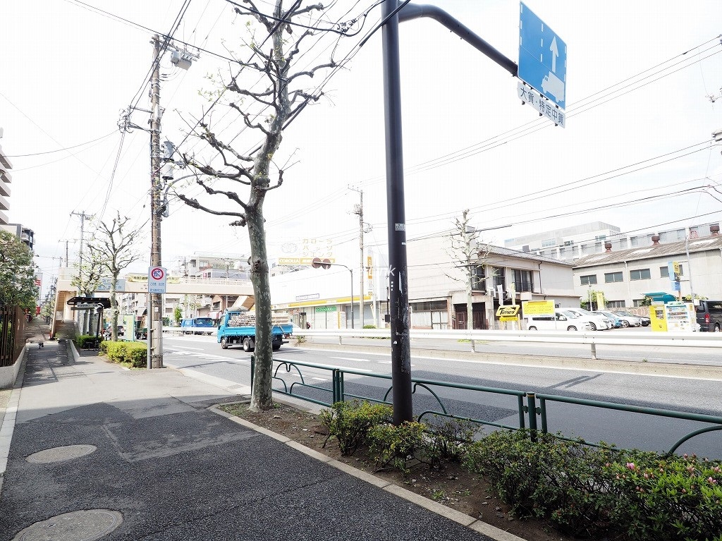 アーベントハイム板橋本町　前面道路