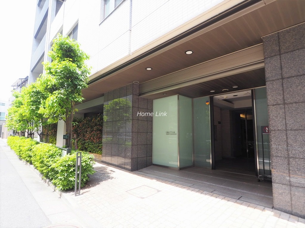 イニシア板橋区役所前　エントランス