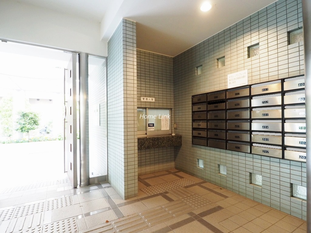 グランヴェルジェ西台 管理人室