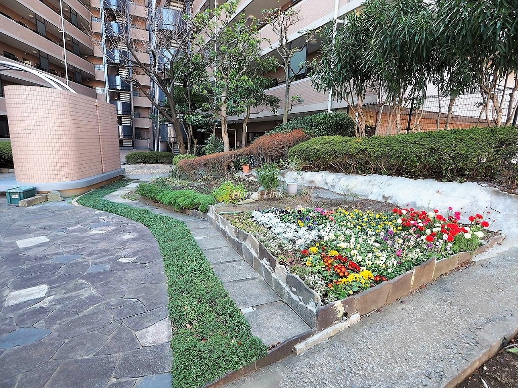 コアシティ西台　共用部公園