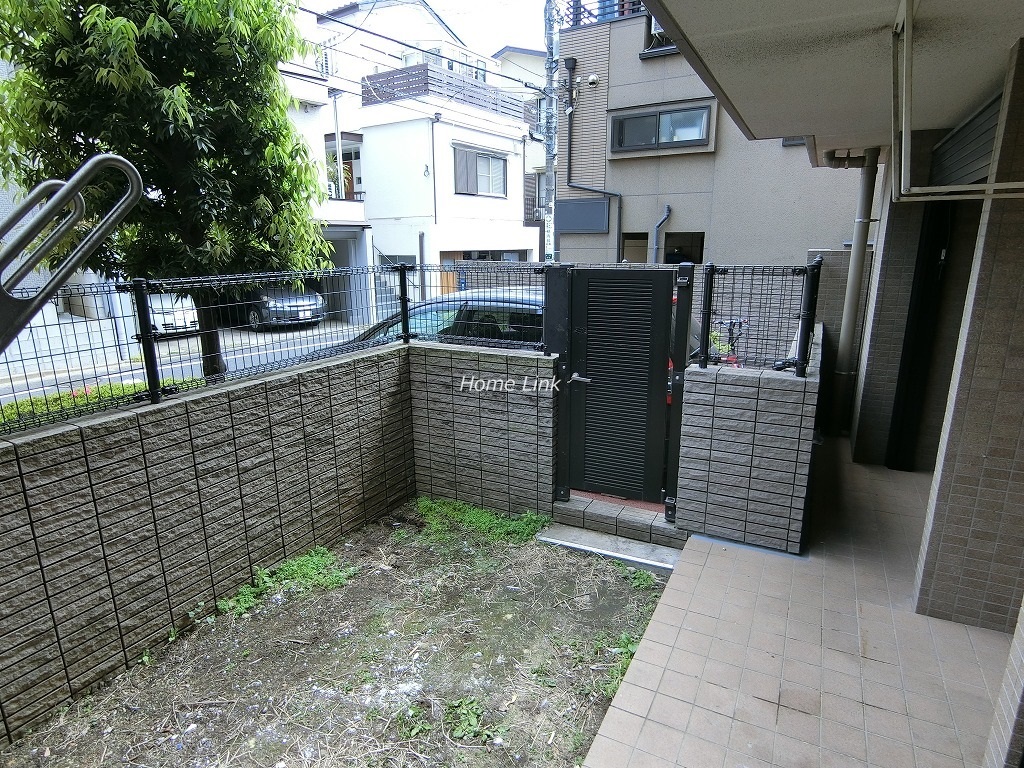 コスモ板橋志村プリオール1階 専用庭