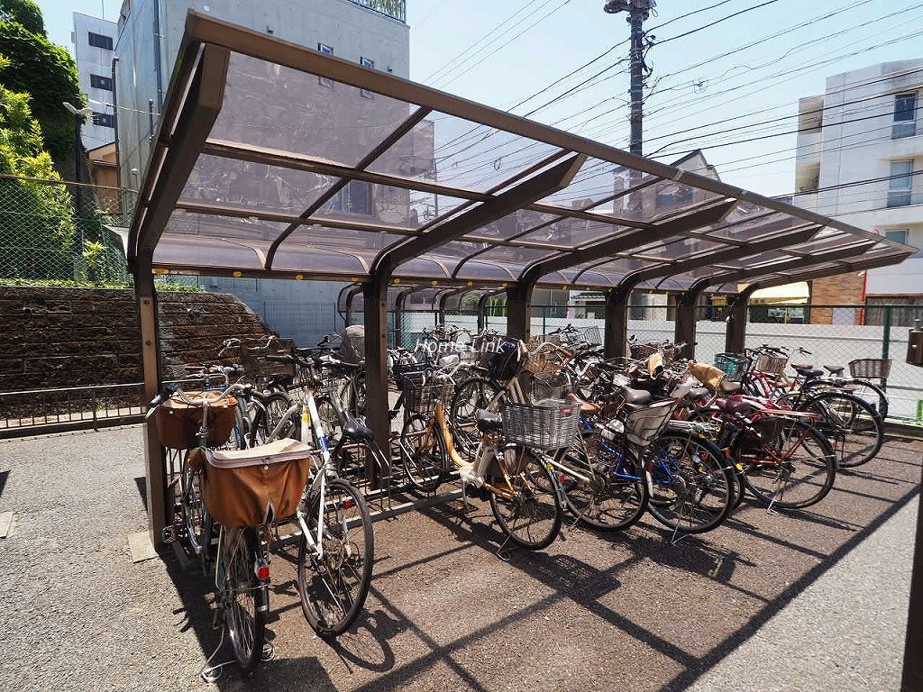 サンハイム徳丸　駐輪場