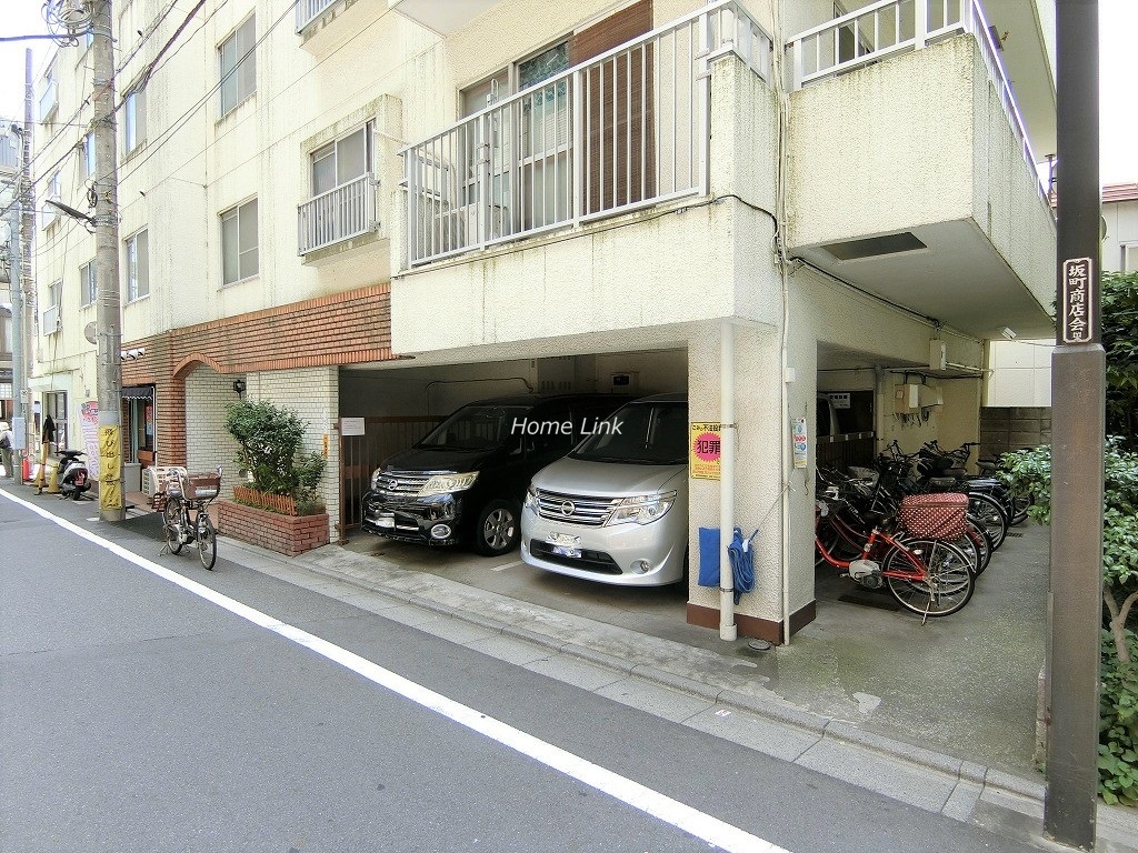サンライフ本町 駐車場