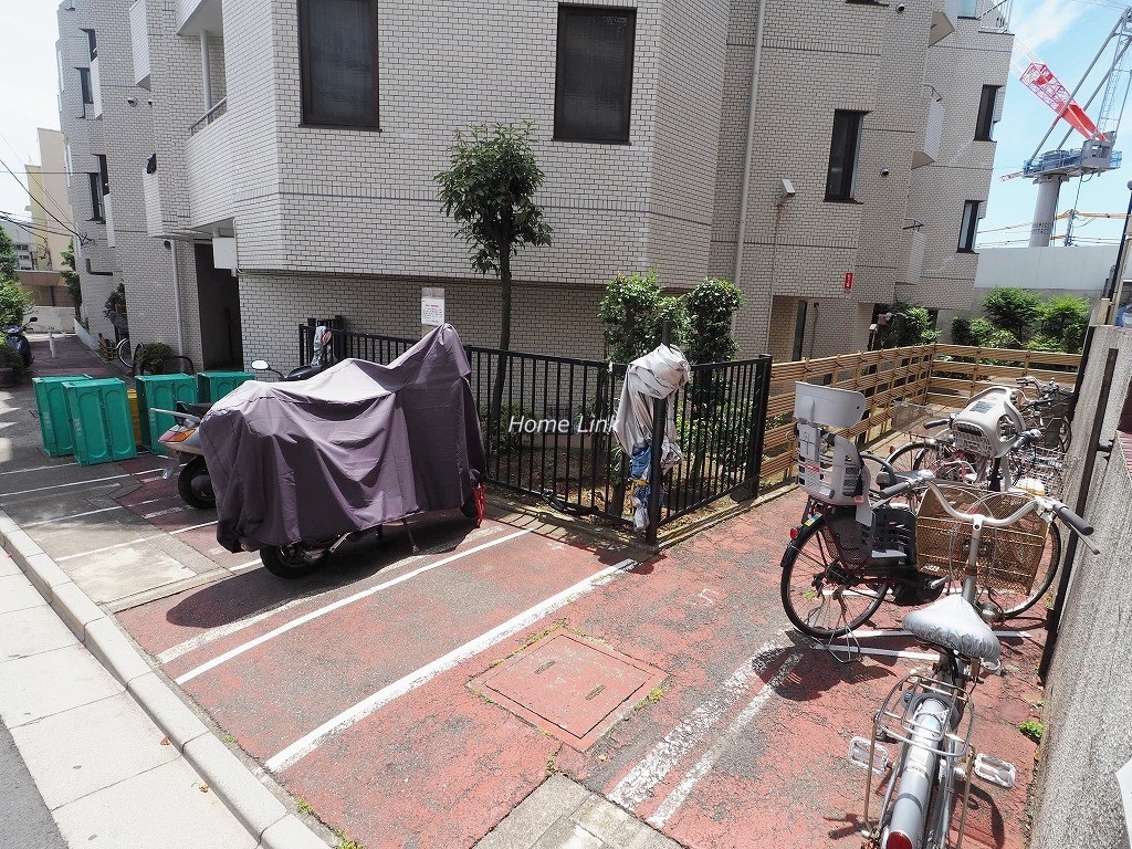 ゾンネンハイム常盤台　駐輪場