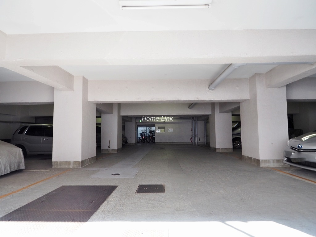タカシマ志村マンション　駐車場