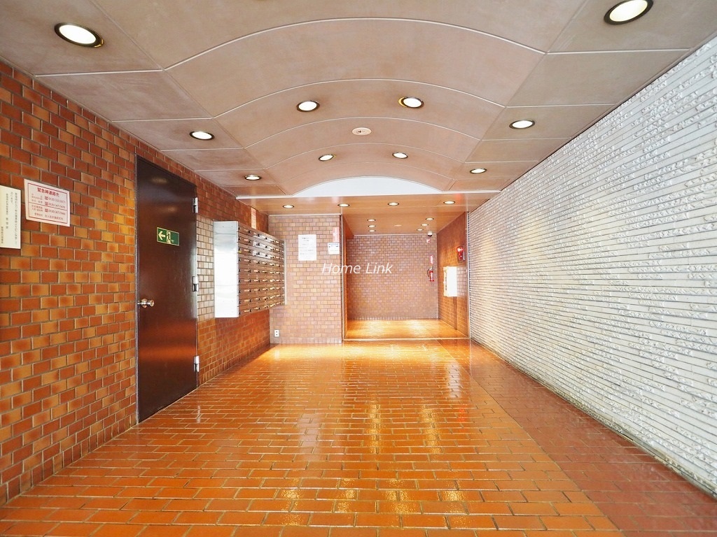 タック中台　エントランス