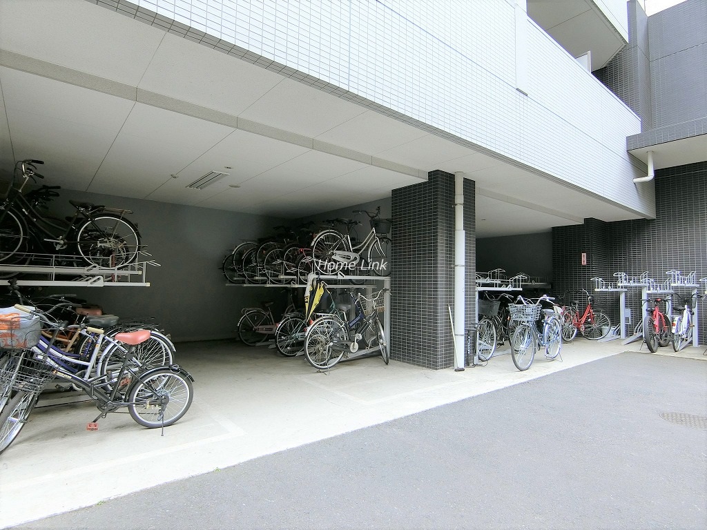 メインステージパーク大山　駐輪場