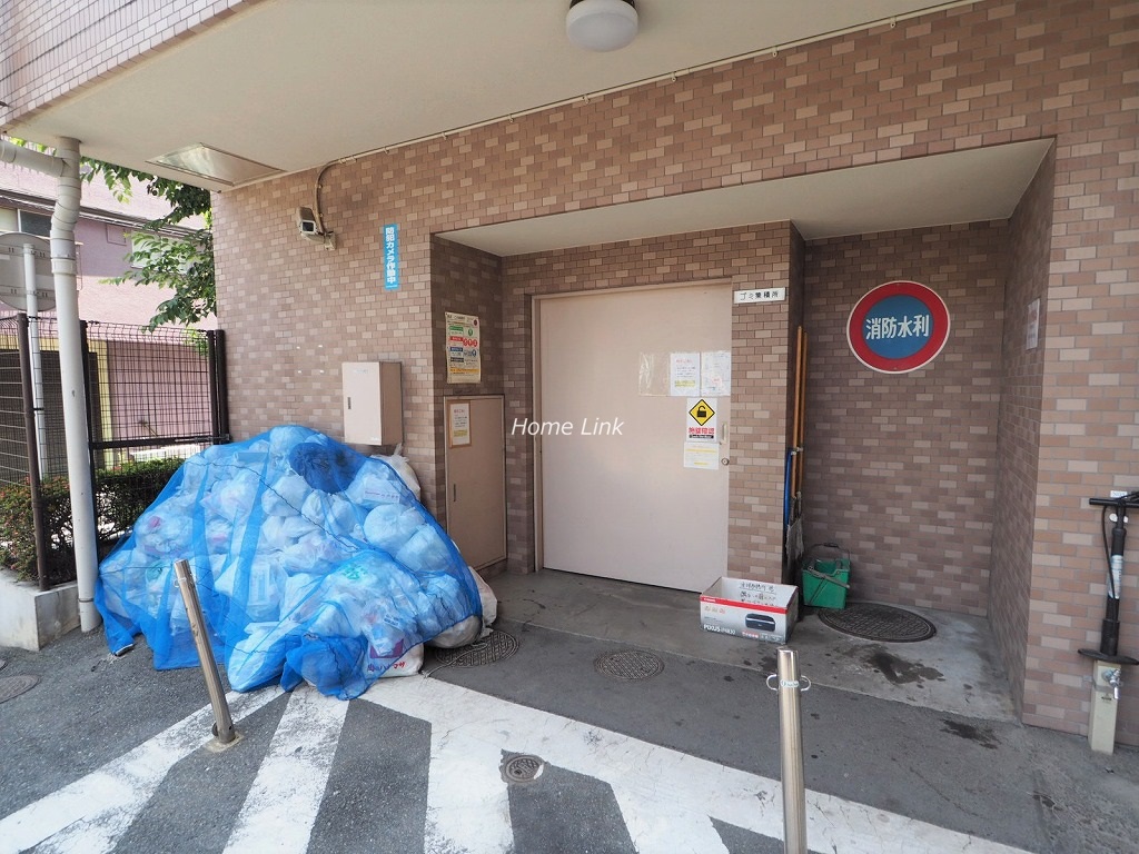 ライオンズプラザ本蓮沼　ゴミ置き場