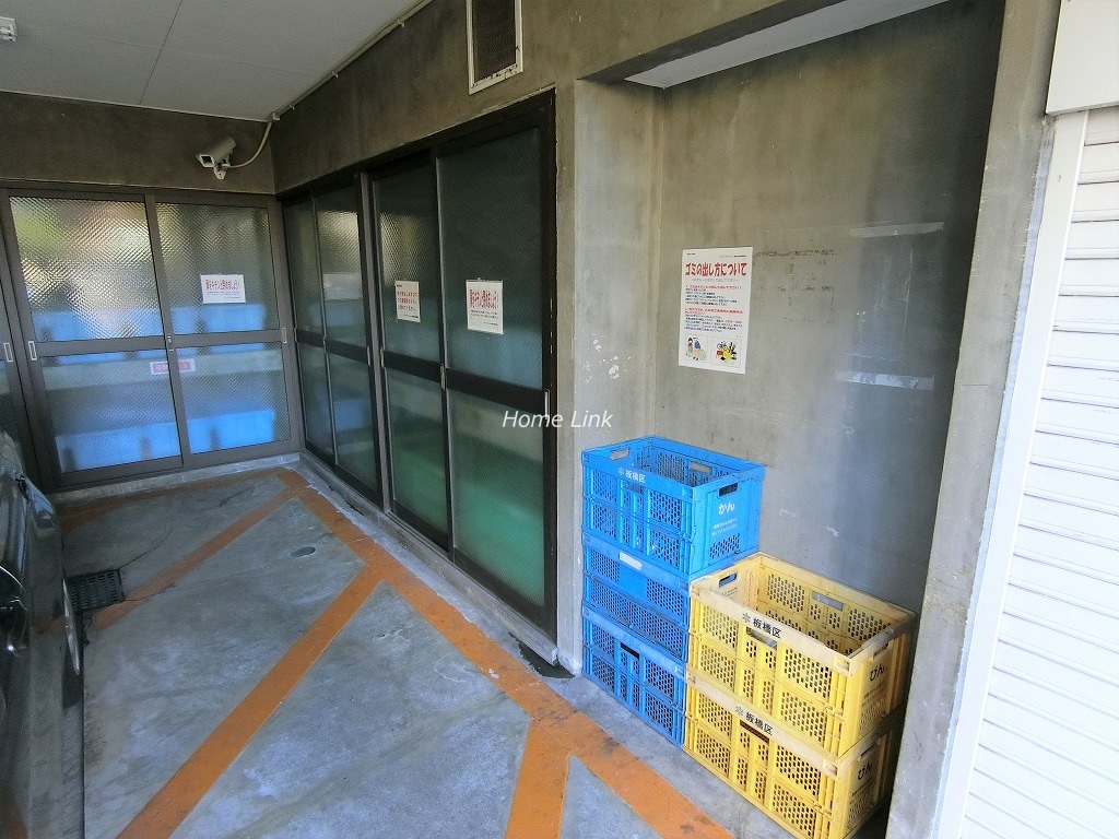 ライオンズマンション板橋大原　ゴミ置き場