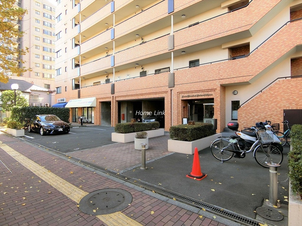 ライオンズマンション板橋大原　エントランス