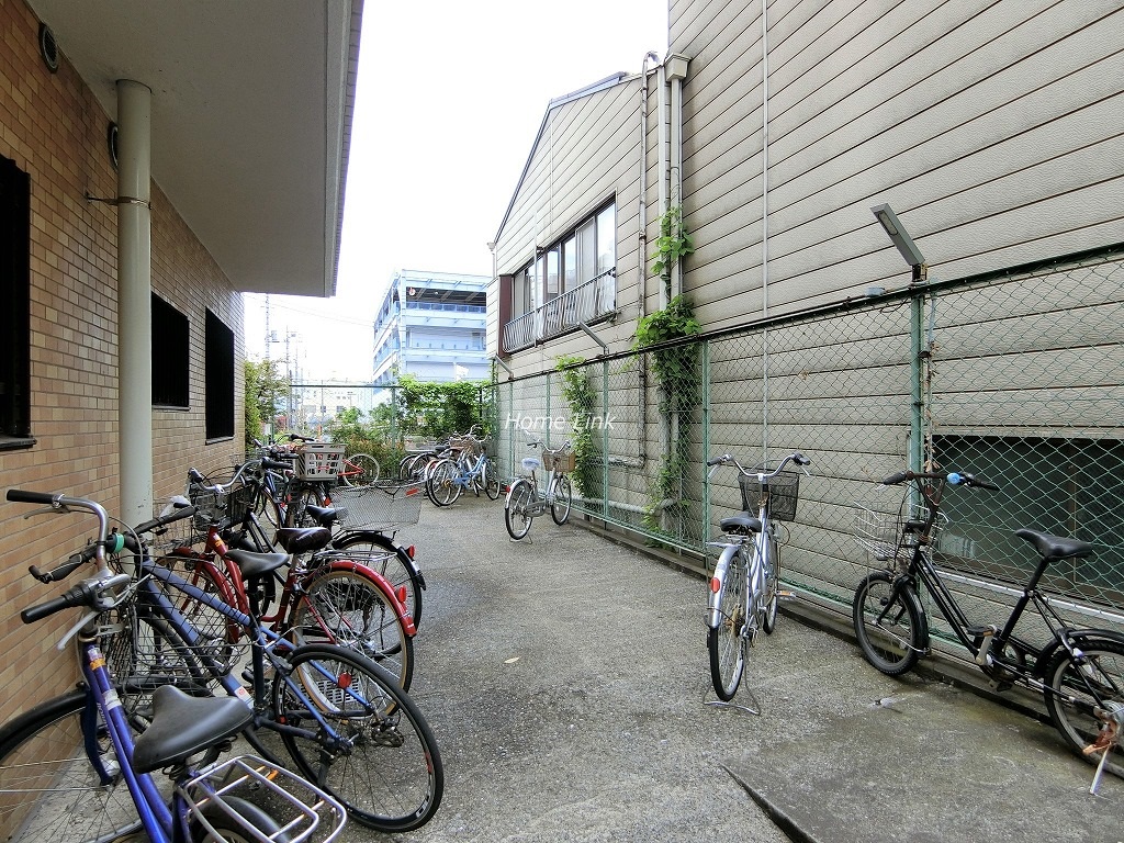ライオンズマンション浮間舟渡　駐輪場