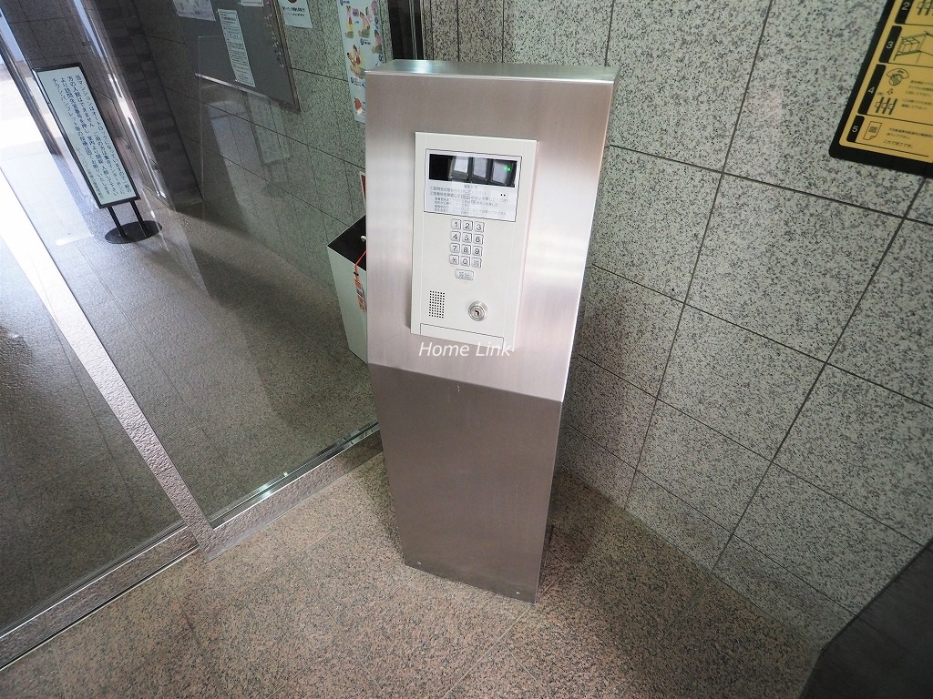 レーベンハイム赤塚公園　オートロック