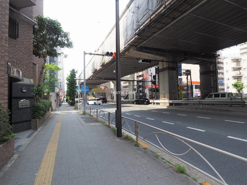 日神パレステージ板橋本町第5　前面道路