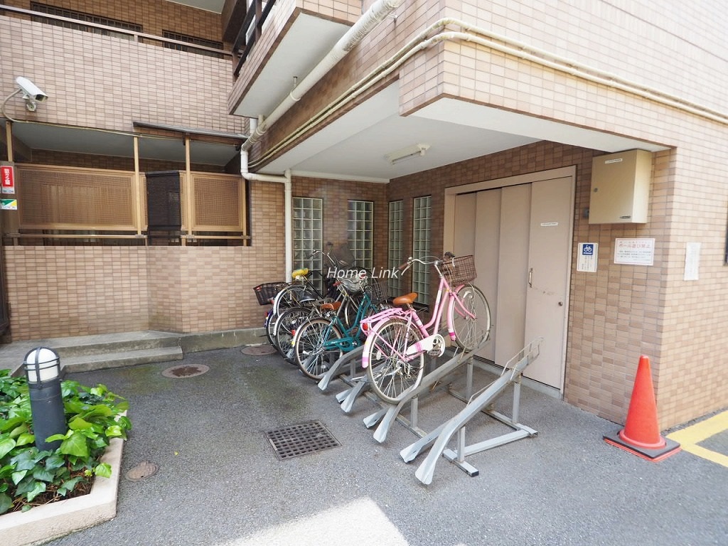 朝日クレス・パリオ大山　駐輪場