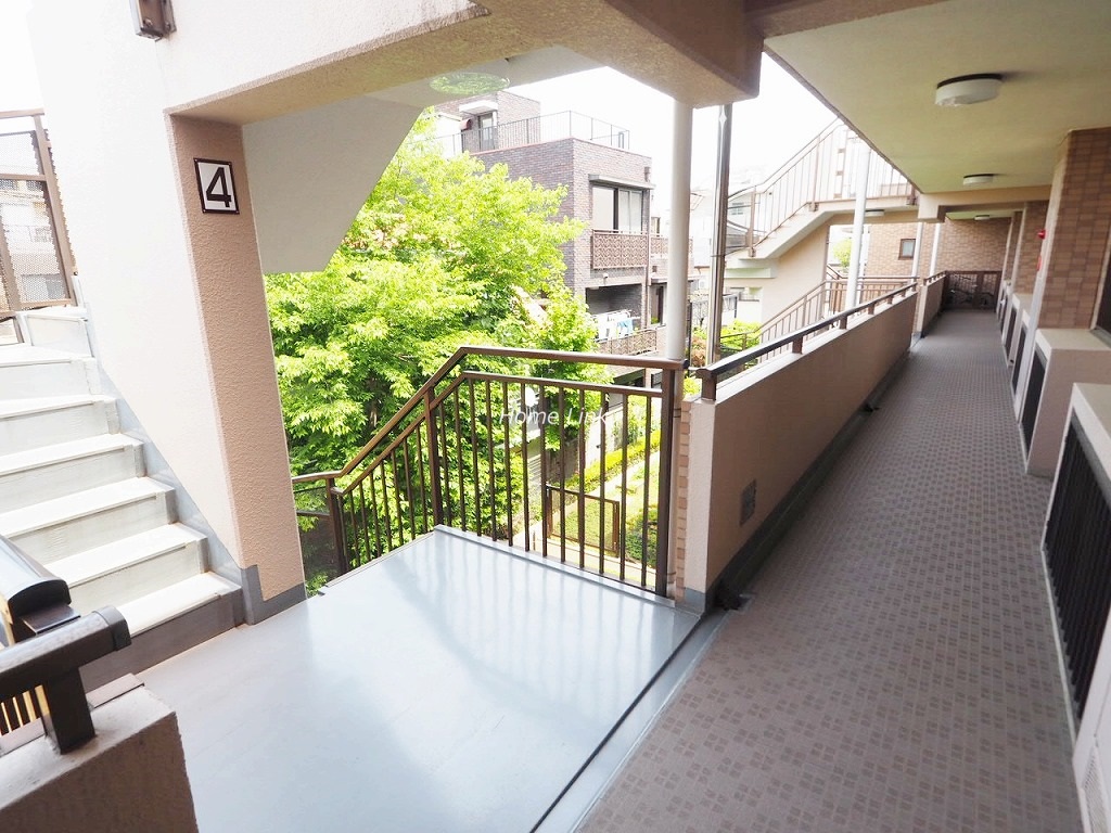 朝日クレス・パリオ大山　共用部