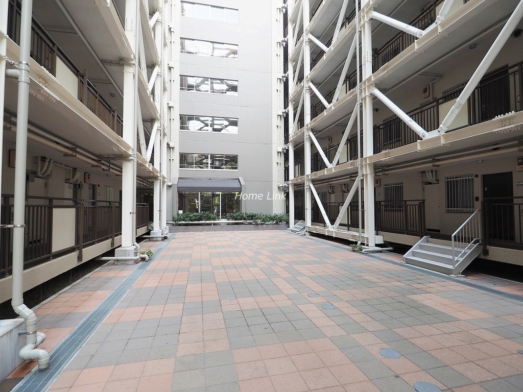 蓮根ファミールハイツ1号棟　マンション吹抜け