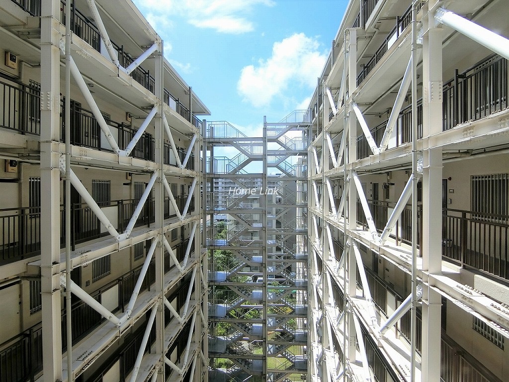 蓮根ファミールハイツ1号棟　マンション吹抜け