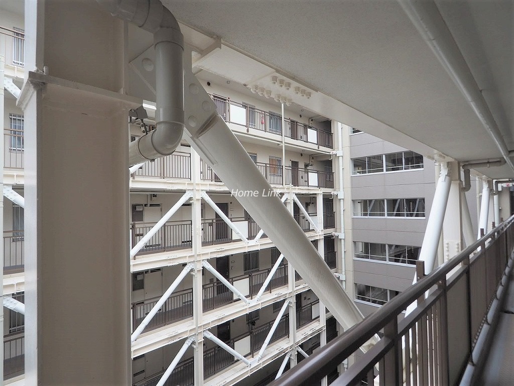 蓮根ファミールハイツ1号棟　マンション吹抜け