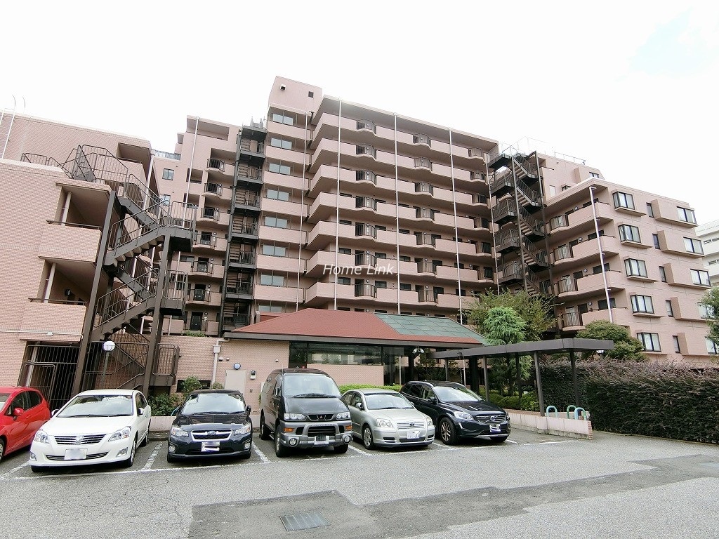 パシフィック小豆沢　駐車場