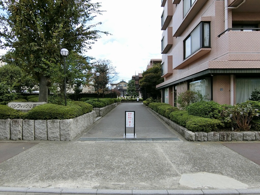 パシフィック小豆沢　エントランス