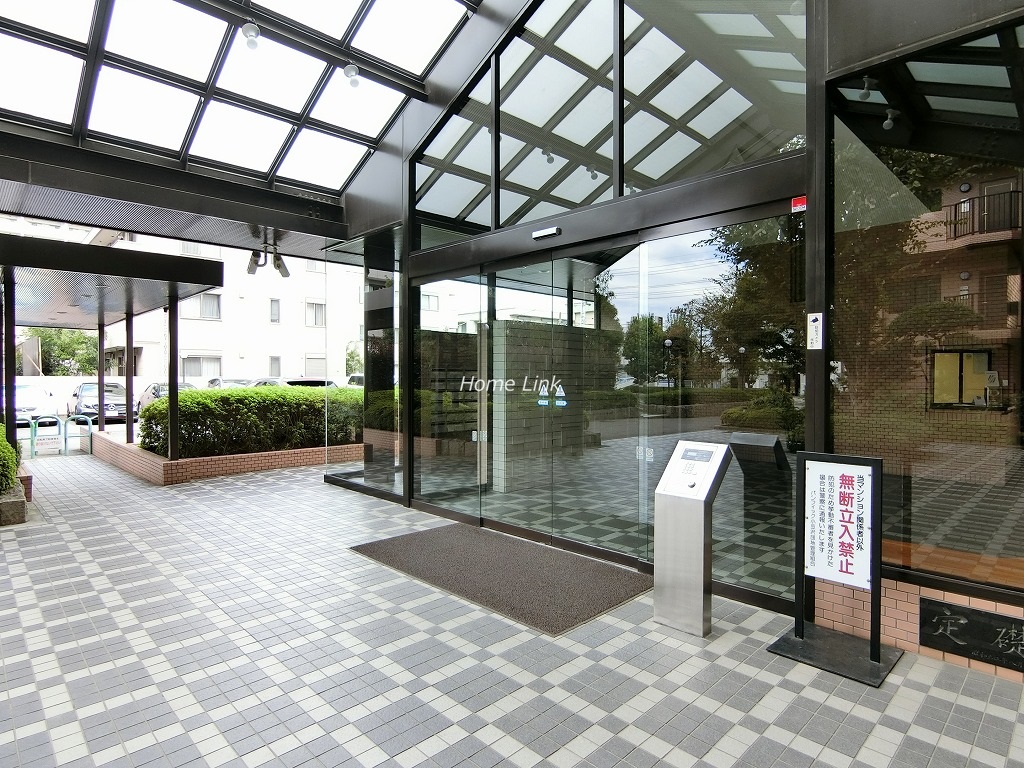 パシフィック小豆沢　エントランス